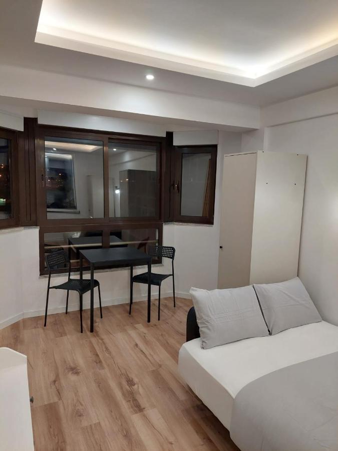 Lisbon South Bay Rooms 阿尔马达 外观 照片